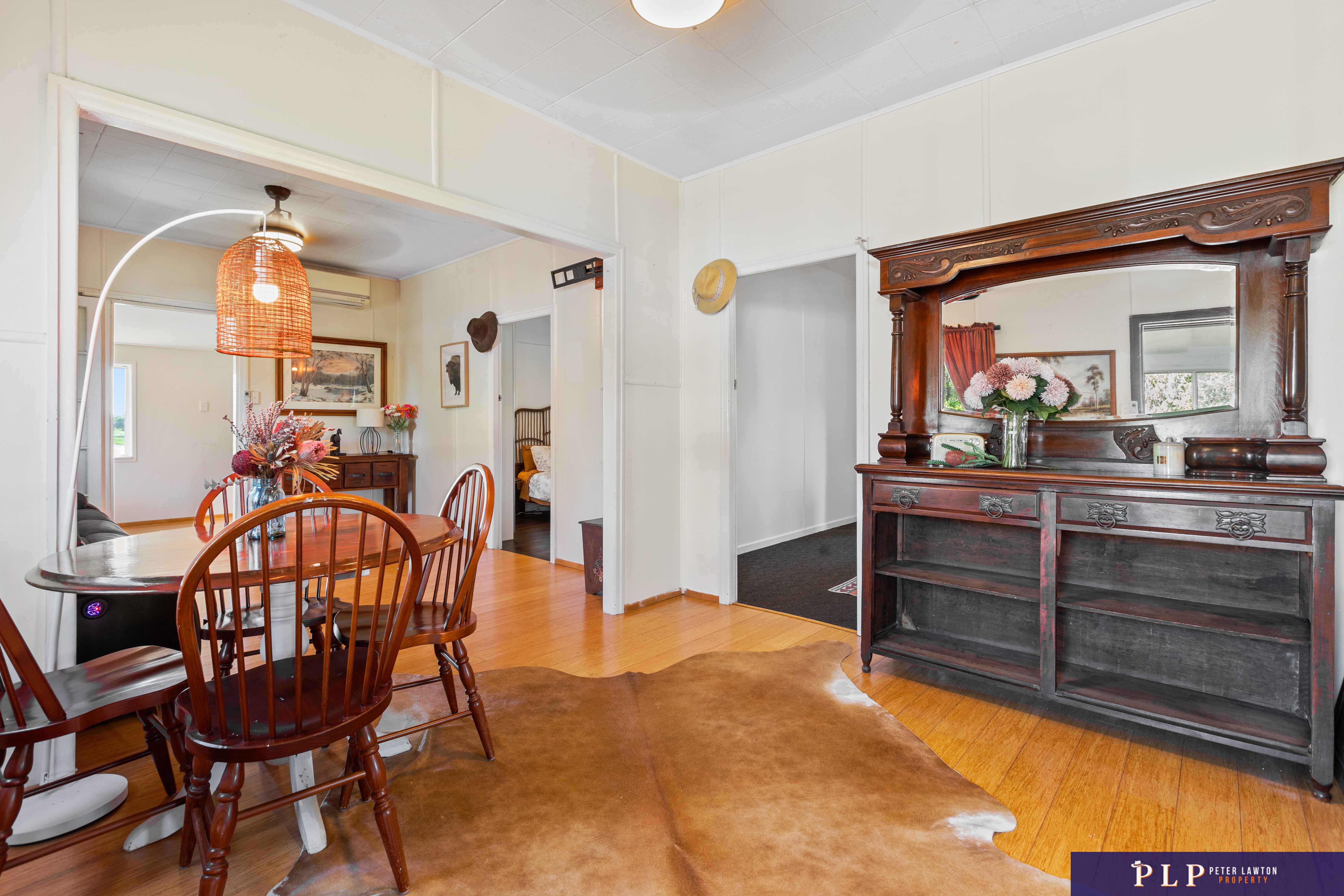 Private Tropical Hobby Farm – Country Charm, Coastal Convenience