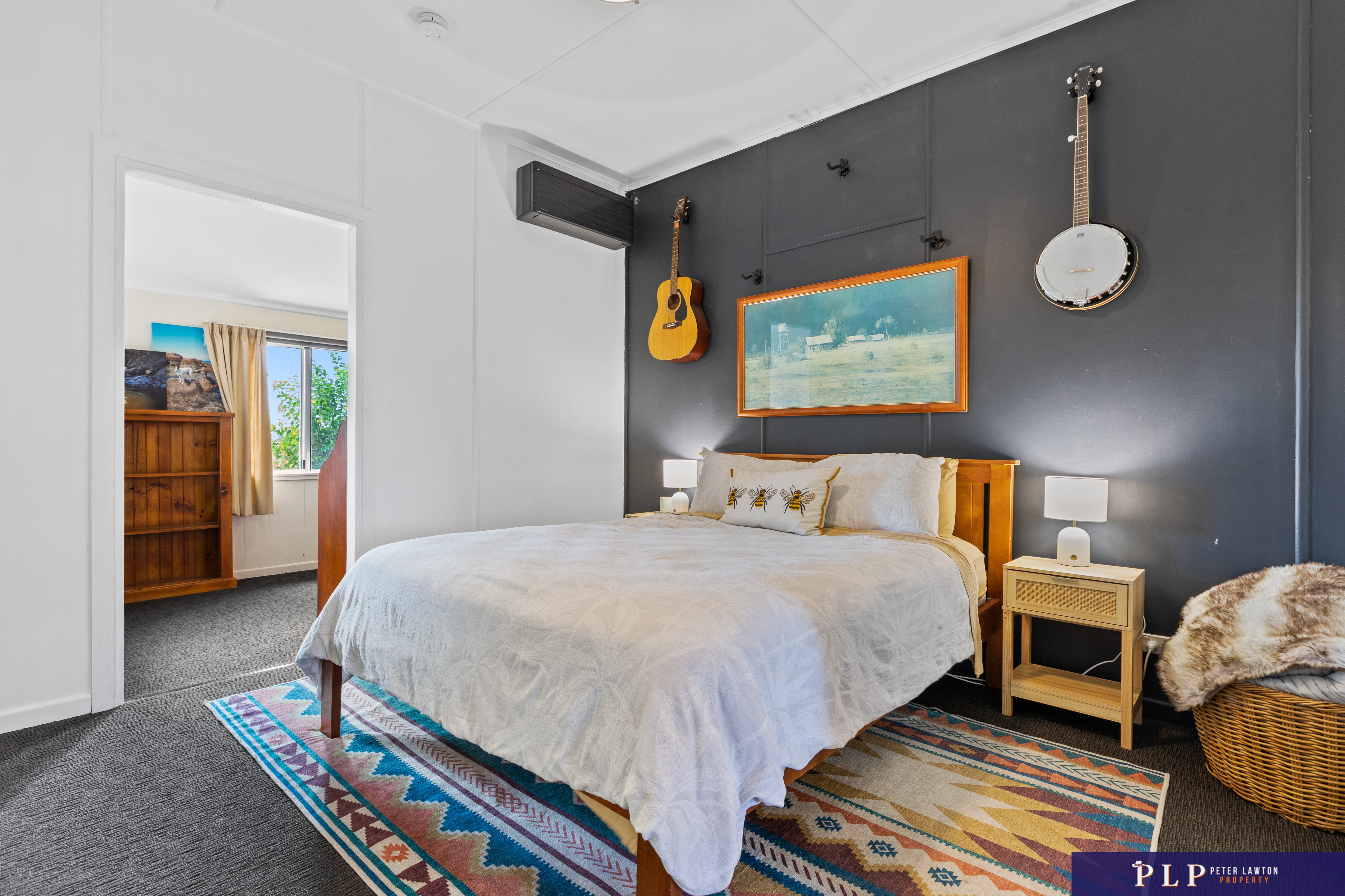 Private Tropical Hobby Farm – Country Charm, Coastal Convenience