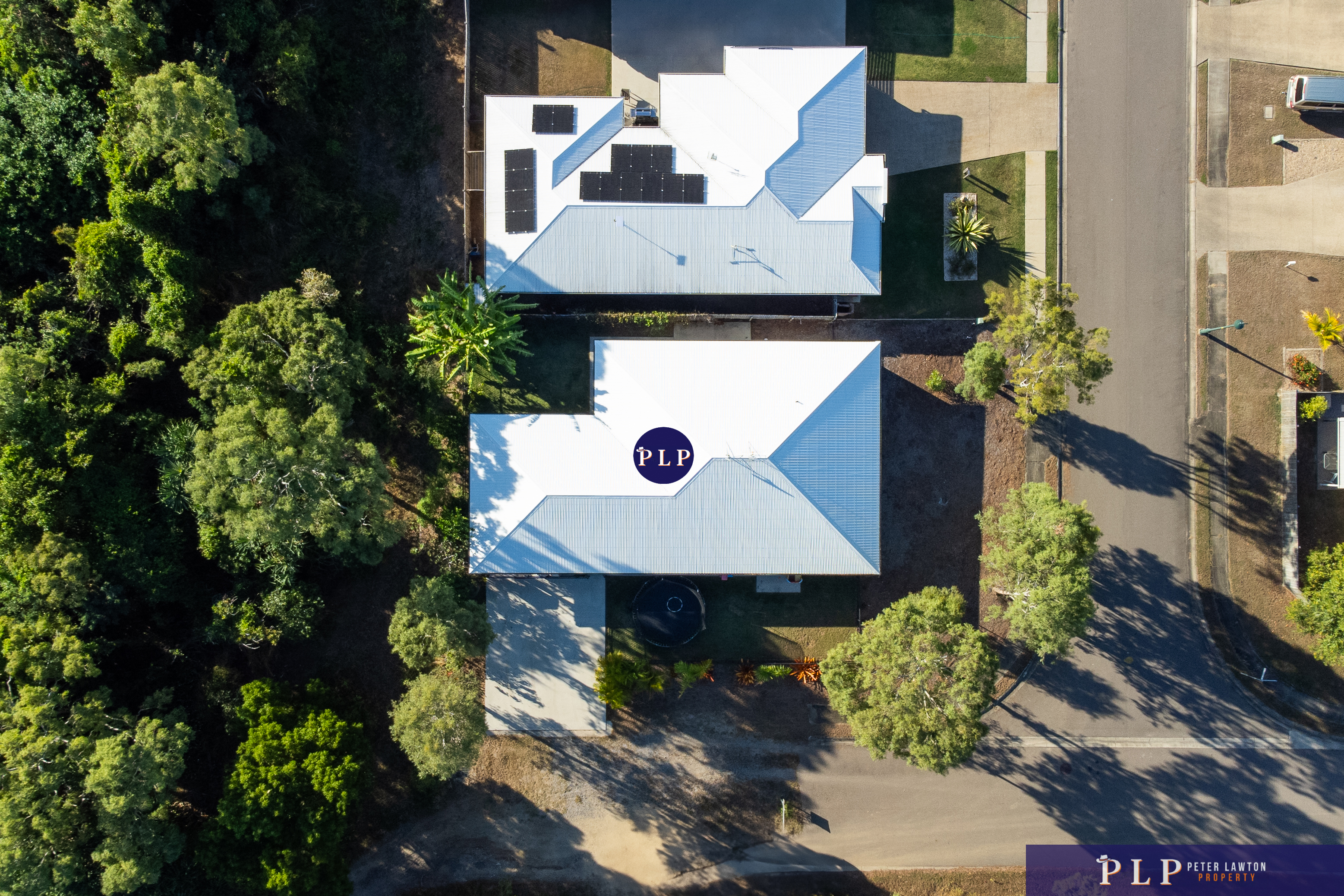 Stylish Living with Bushland Backdrop & Coastal Lifestyle