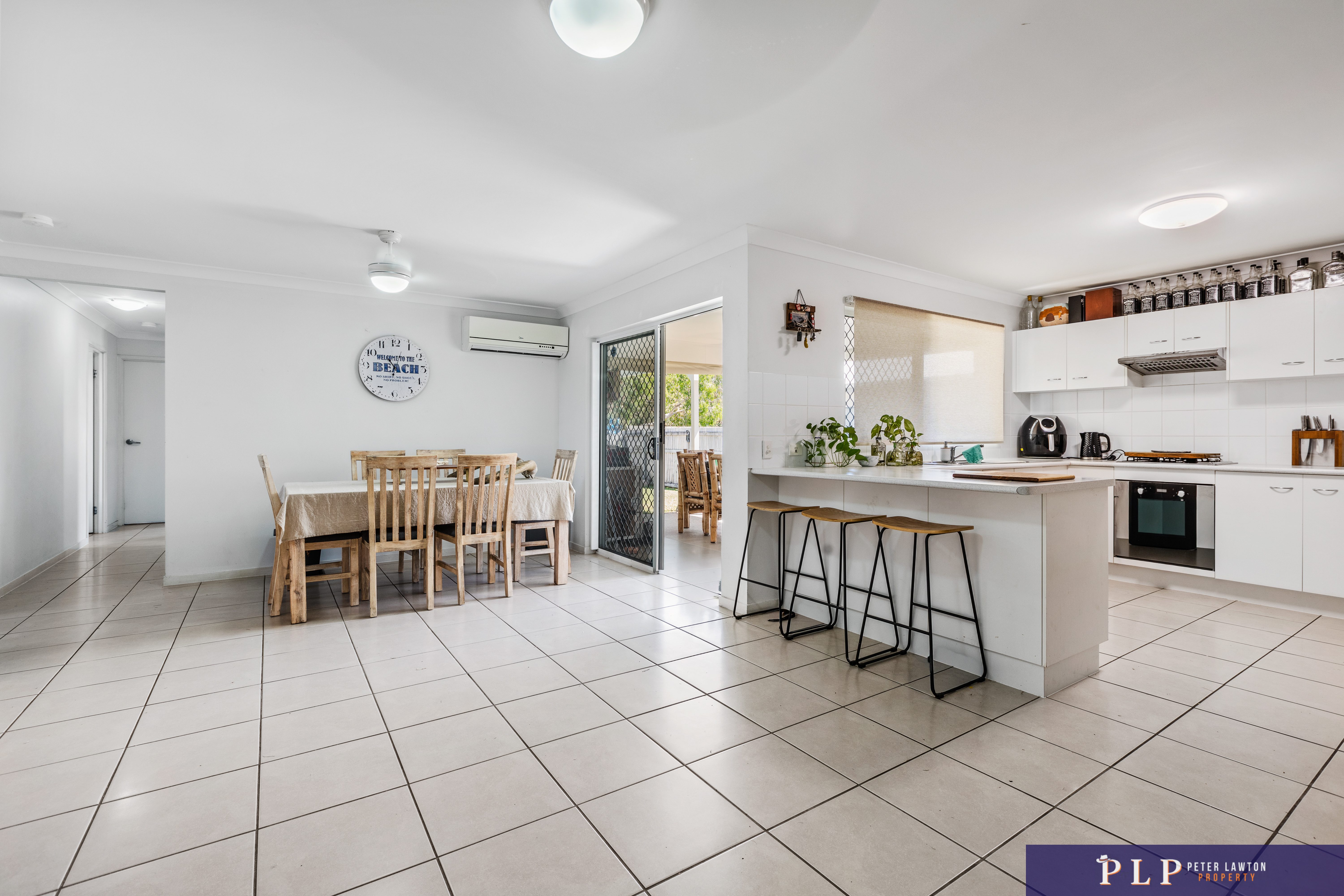 Life's better by the Bay - 4b, 2b, 2car