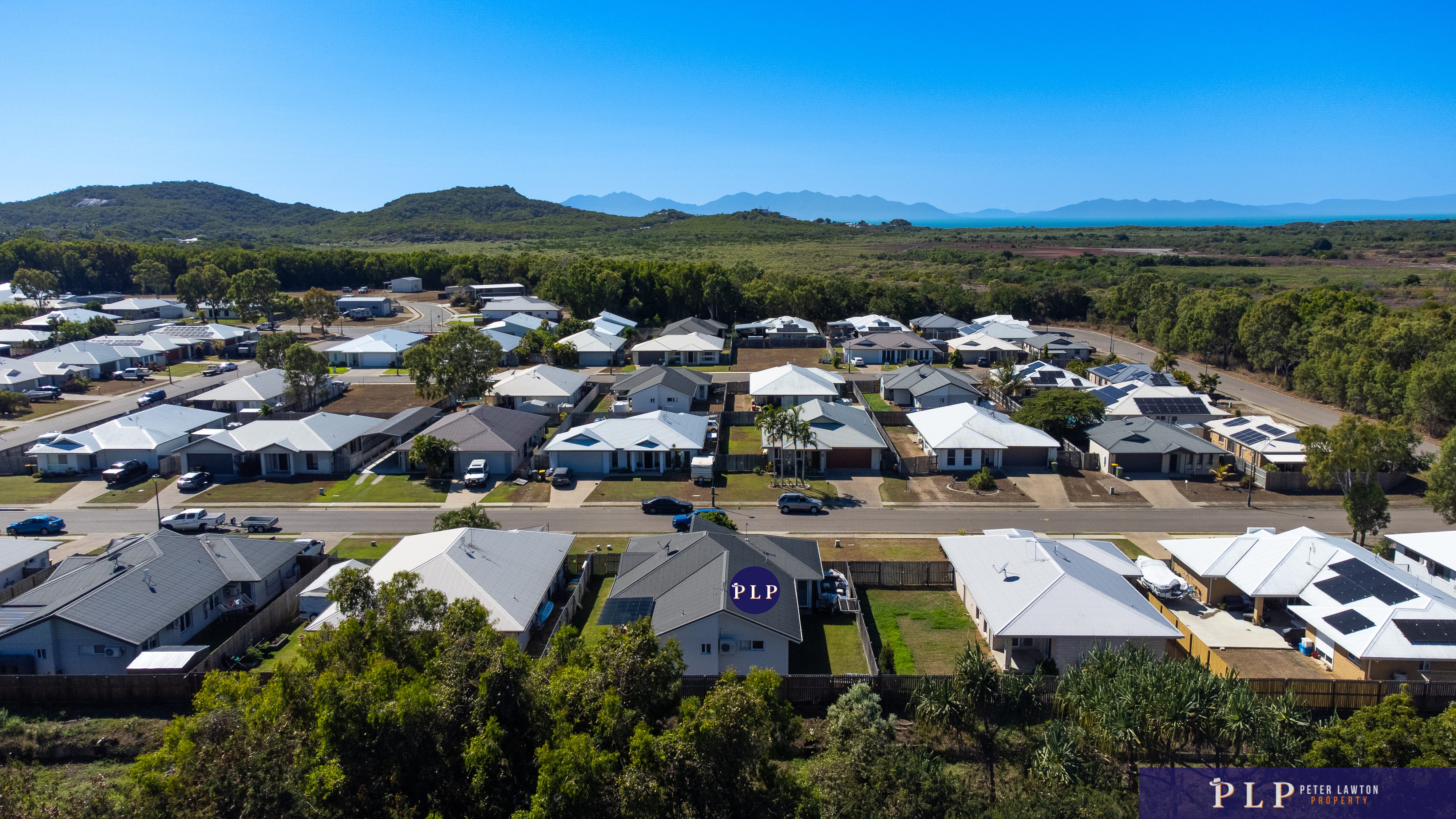 Life's better by the Bay - 4b, 2b, 2car