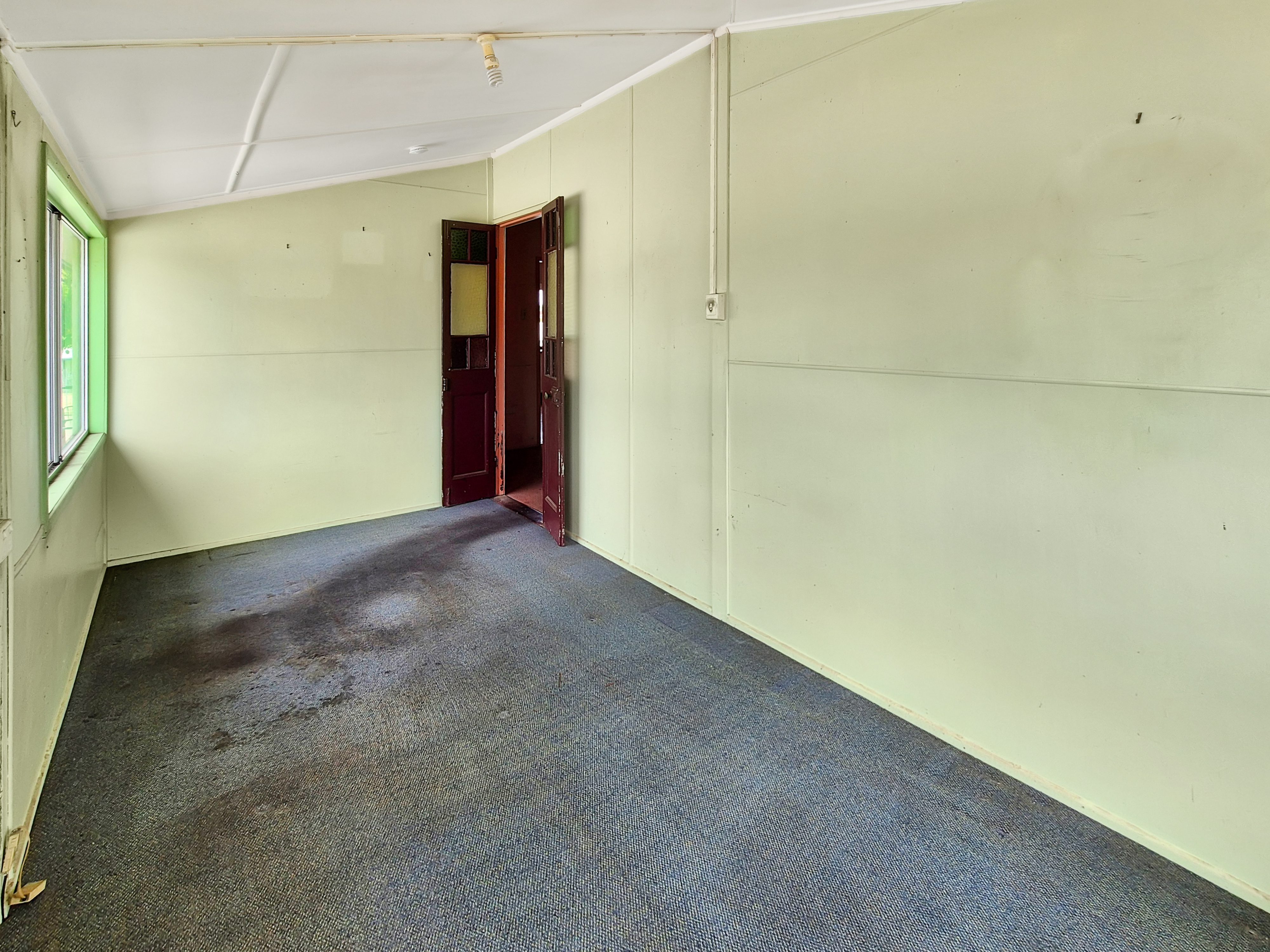 Quiet, Easy Living Without Breaking the Bank