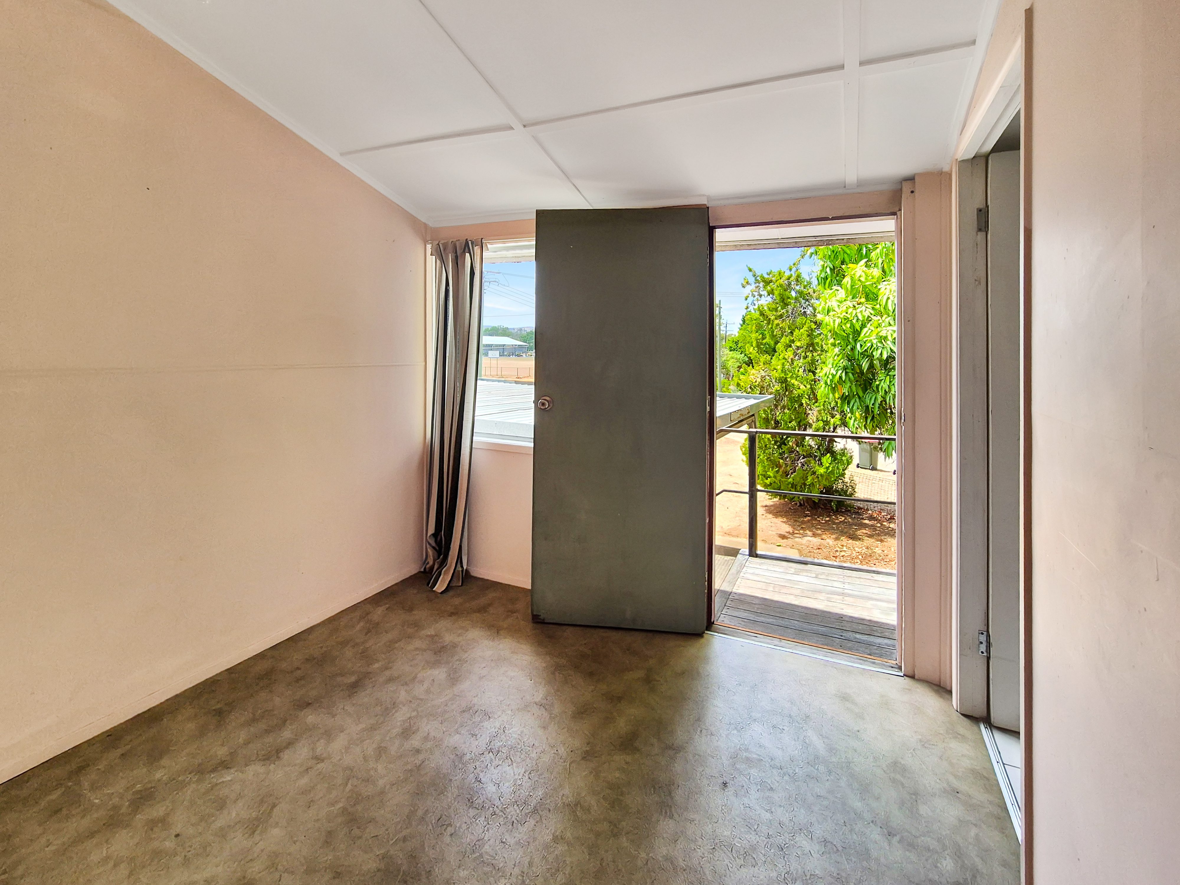 Quiet, Easy Living Without Breaking the Bank