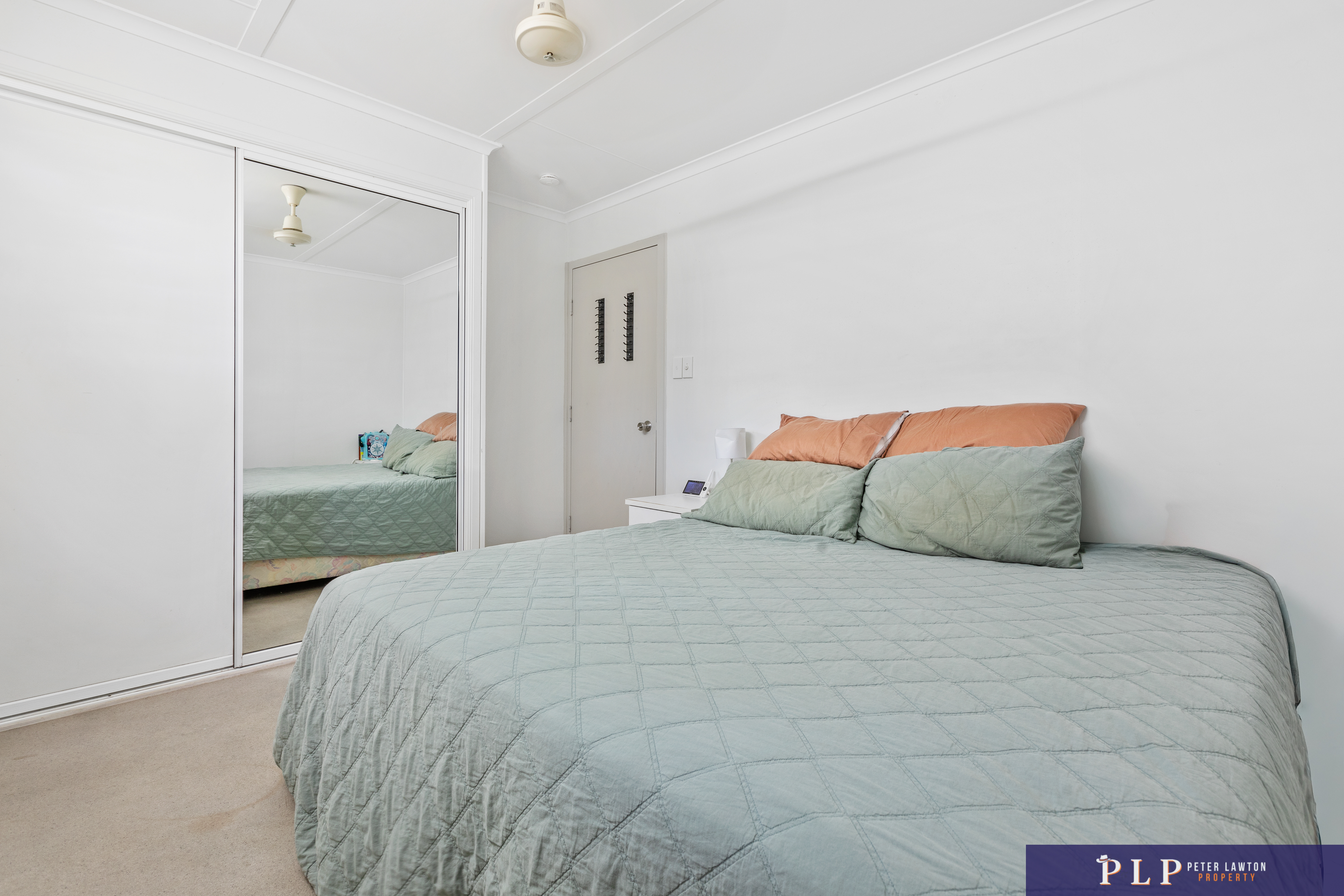 Functional Space with Fantastic Outdoor Living