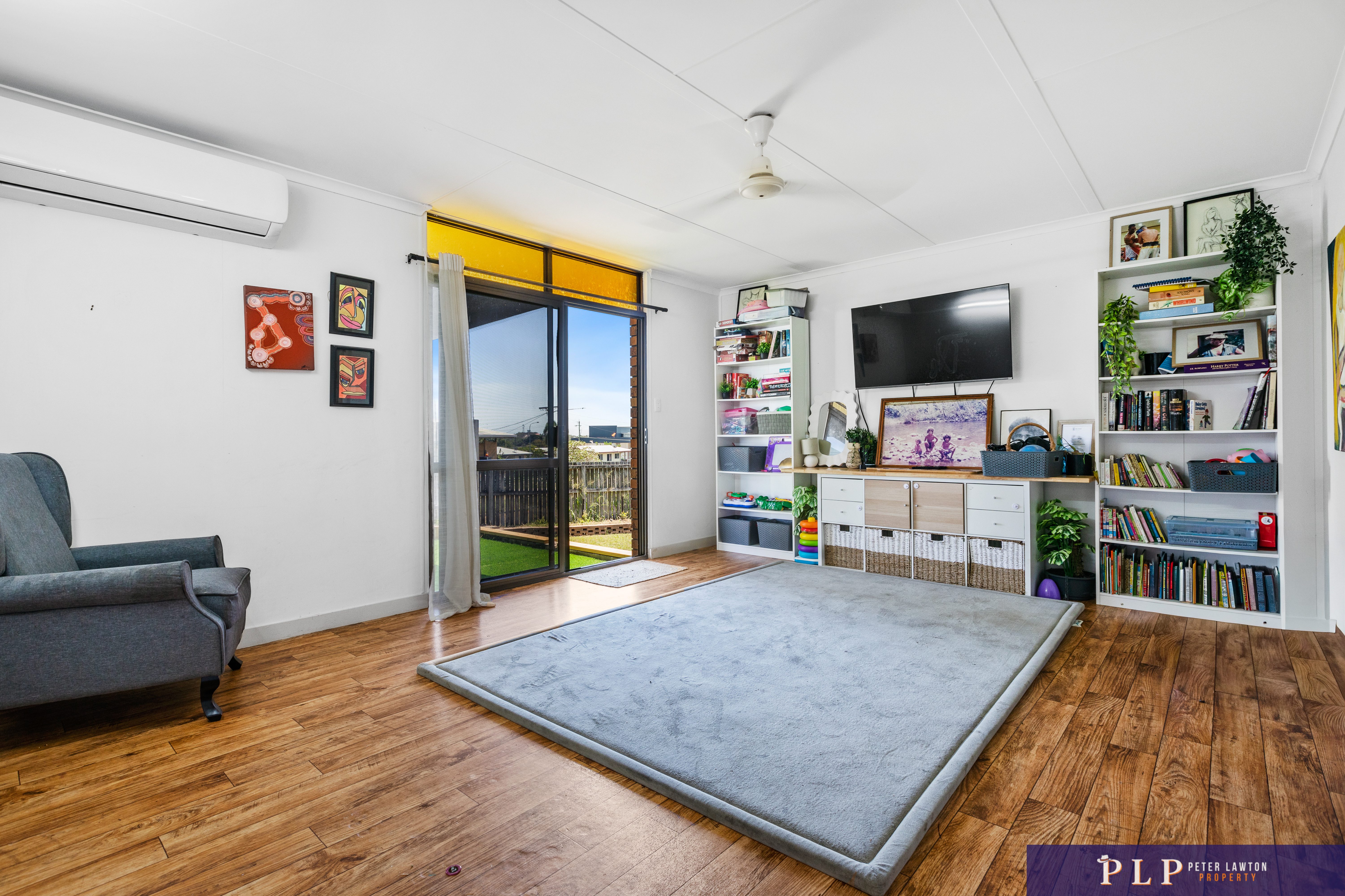 Functional Space with Fantastic Outdoor Living