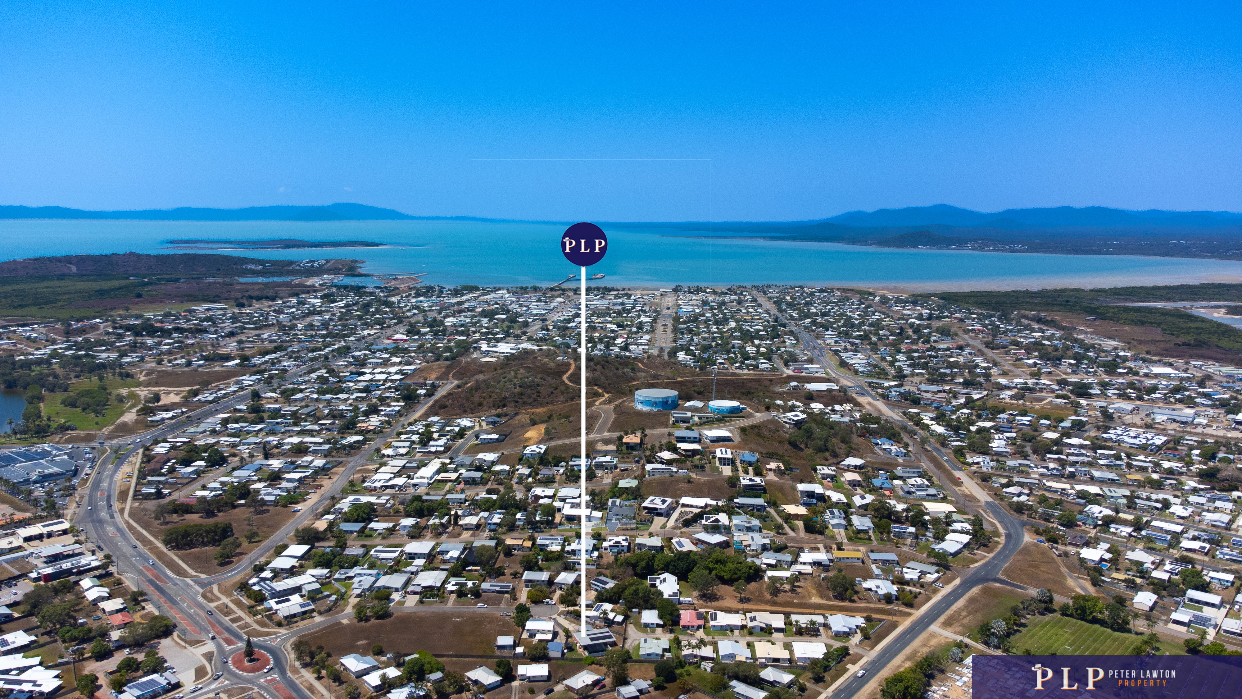 Functional Space with Fantastic Outdoor Living