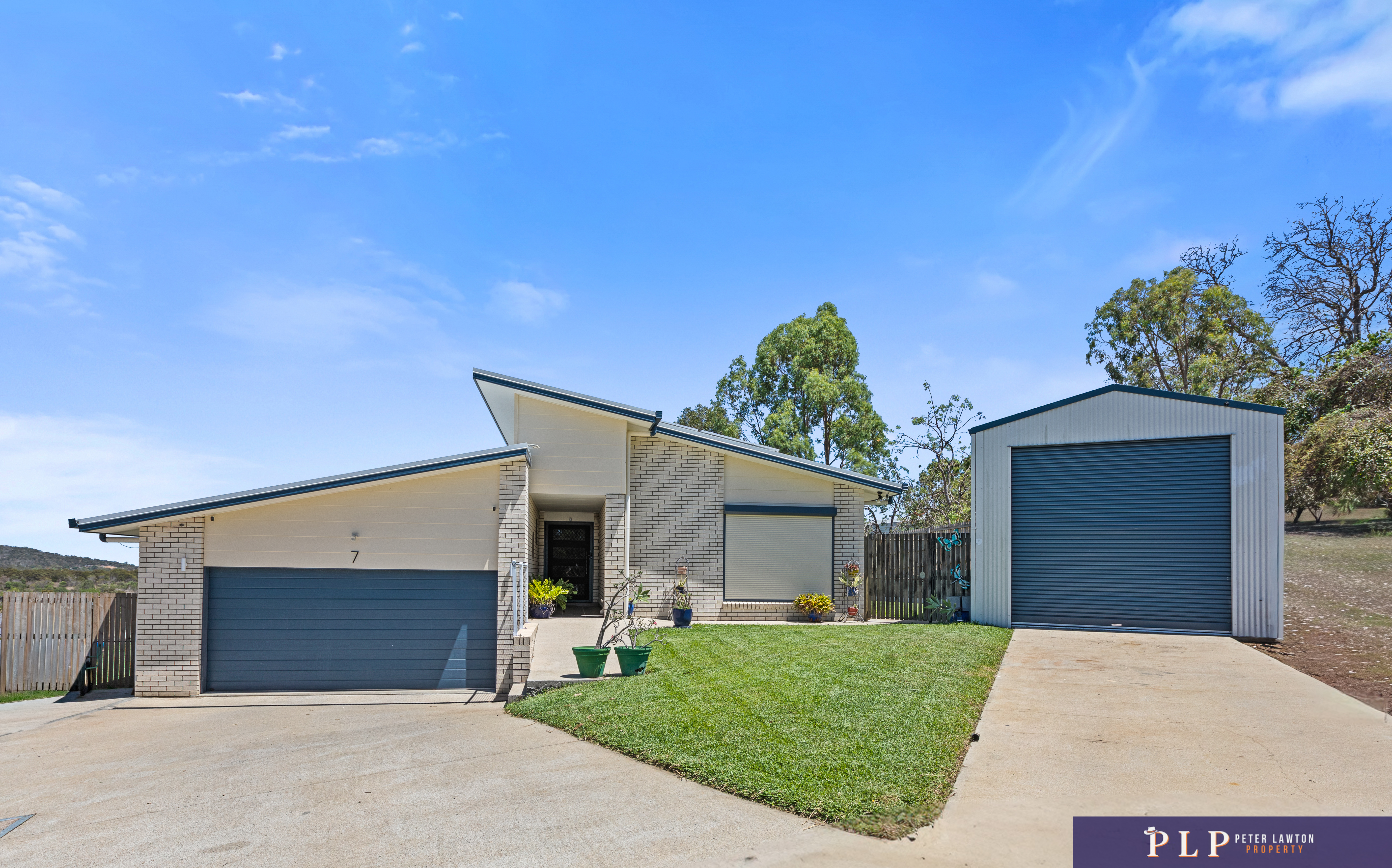 Spacious Dual-Level Home with Views & Huge Shed!